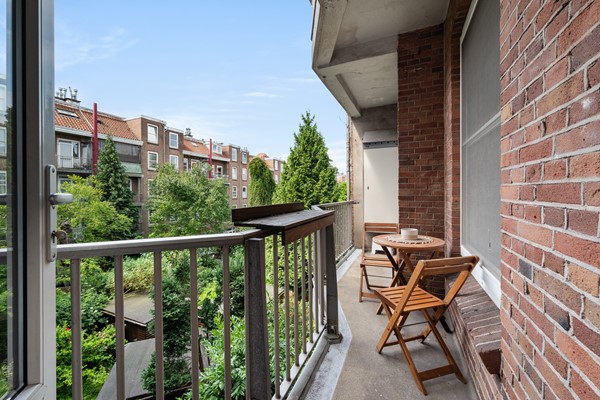 Medium property photo - Vincent van Goghstraat 198, 1072 DA Amsterdam